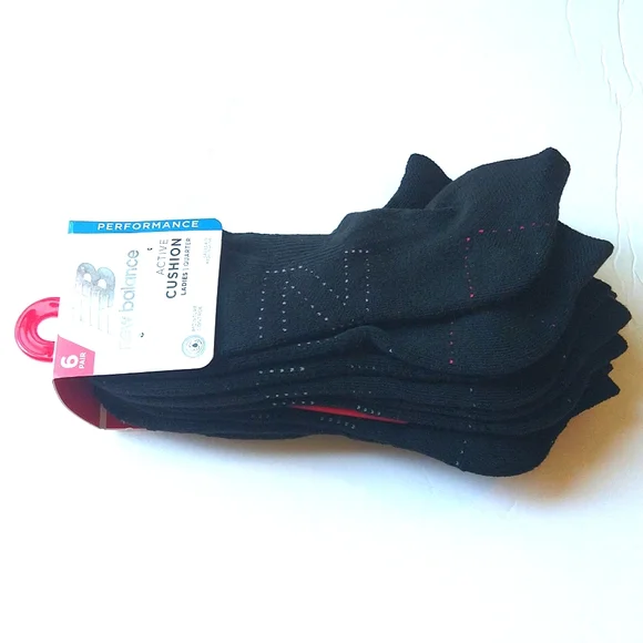 NWT New Balance 6 Pairs Black Women's Active Cushion Quarter Socks Size 4-10 - Picture 2 of 10